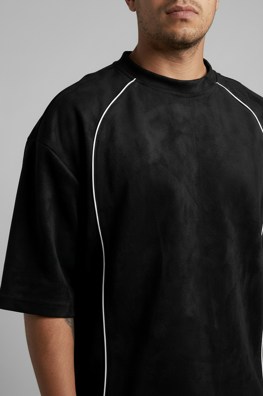 Camiseta Cuello Redondo con Embonado y Bordado